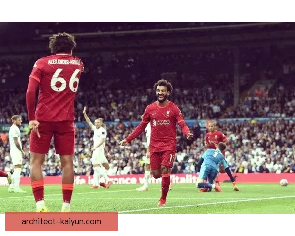 英超焦点战：曼联迎战利物浦，积分领先之争备受关注